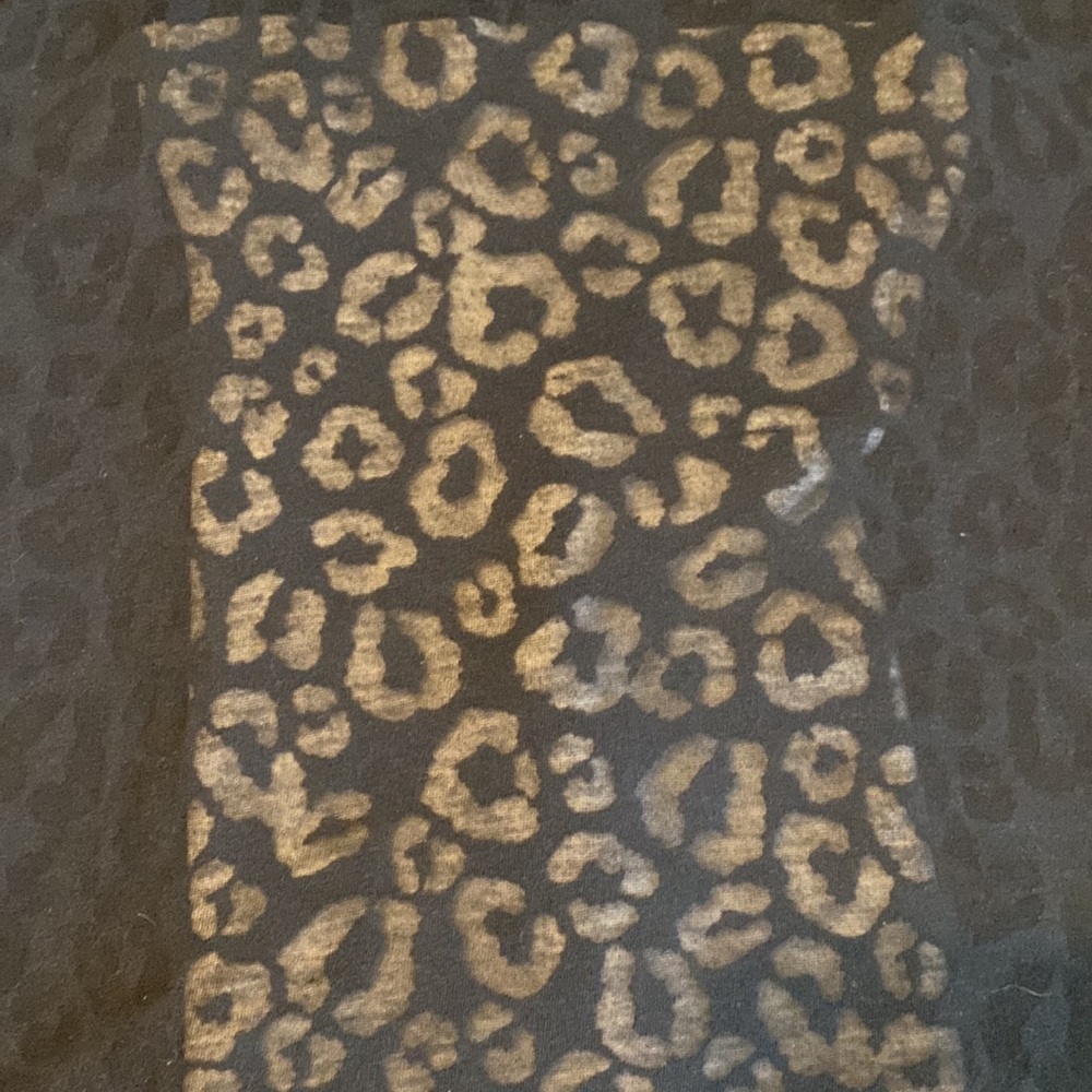 Soffe woman’s black lightweight top size xs - Picture 9 of 9